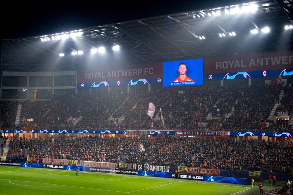Écran LED extérieur BrightBoard Tableau d'affichage et de score